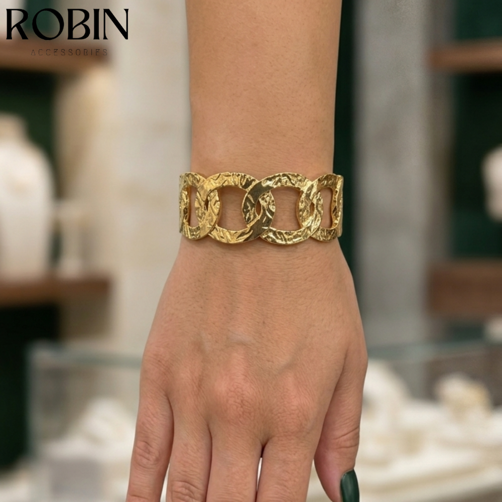 Textured Link Gold Bangle