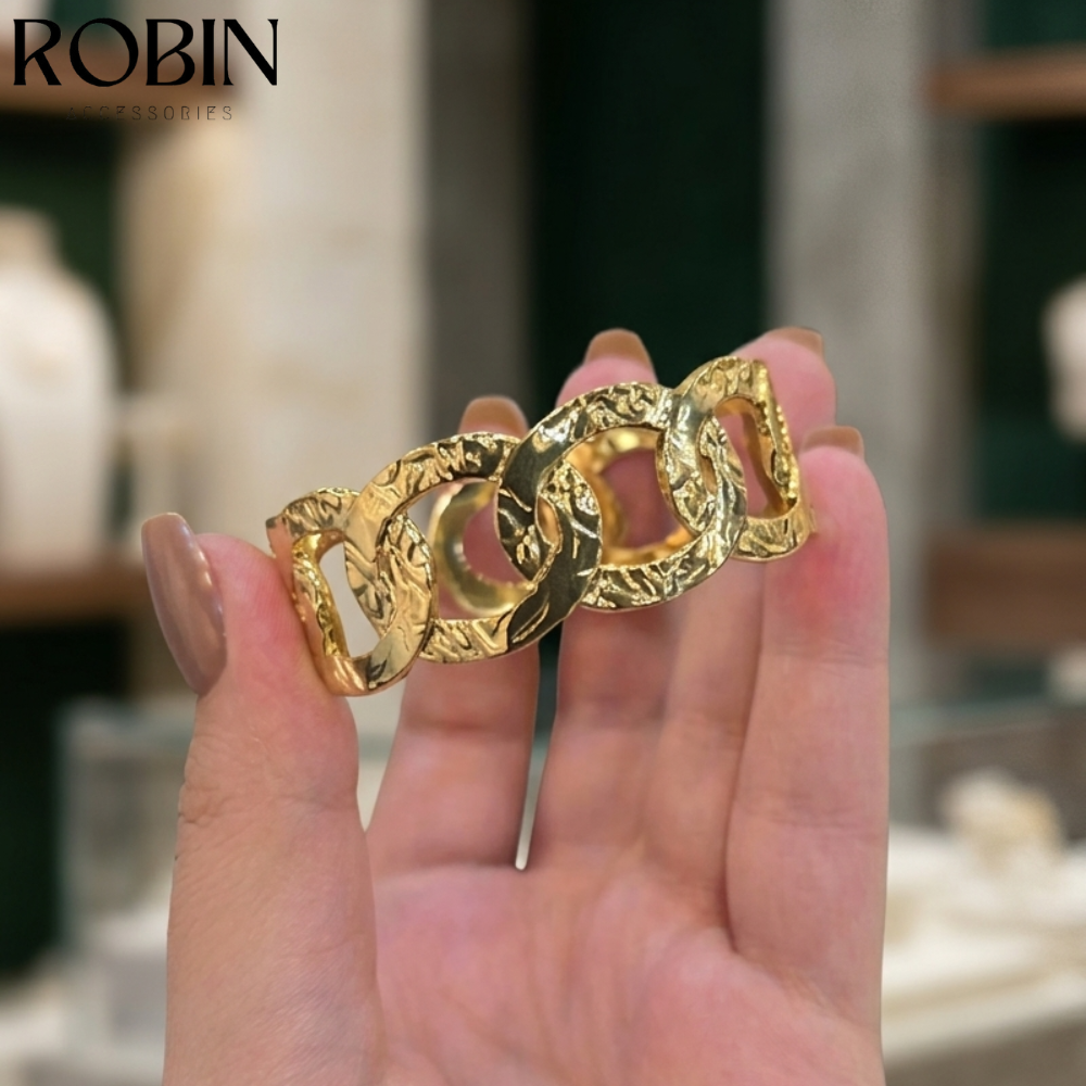 Textured Link Gold Bangle