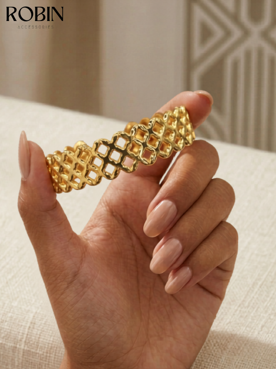 Lattice Gold Bangle